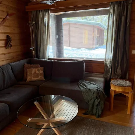 Cozy Ski-in Next To Slopes And 2 Lift Passes * Rukatunturi